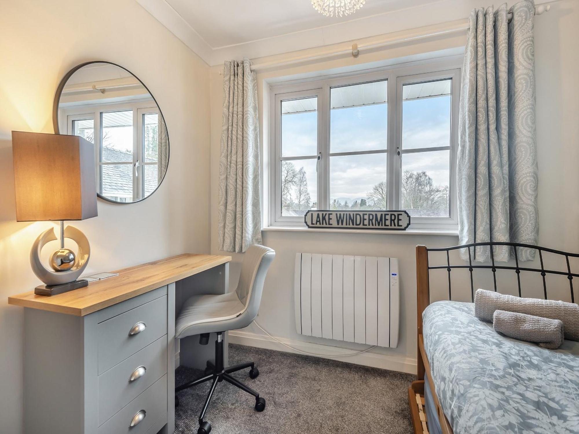 Вилла Bowness Retreat Экстерьер фото